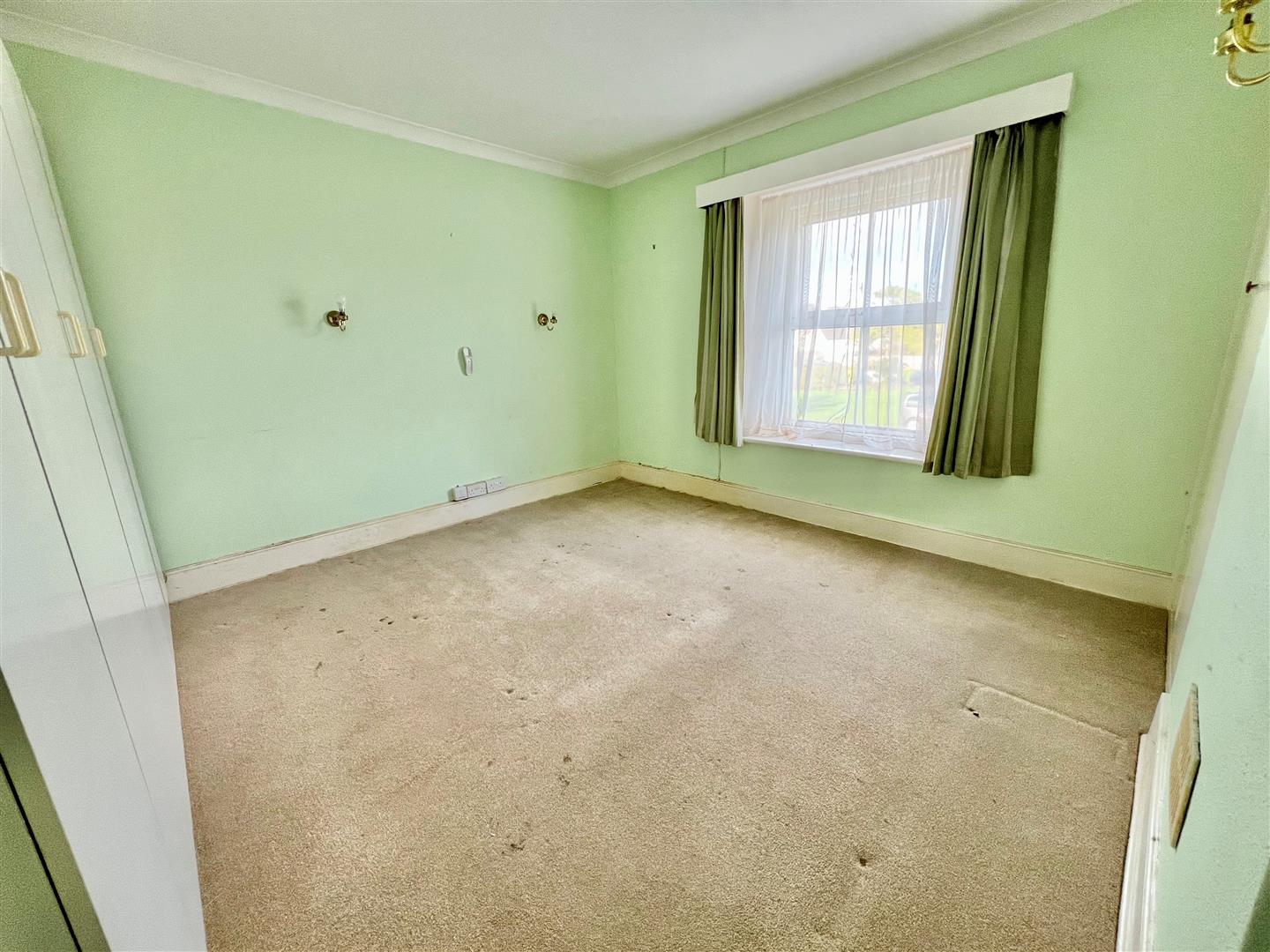 Listing Photo - Pound Green, Isle of Wight